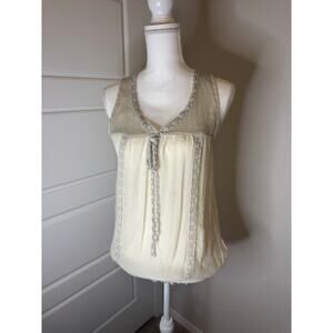 Poetry Chantilly Lace Size Large Cream Color Sleeveless Blouse